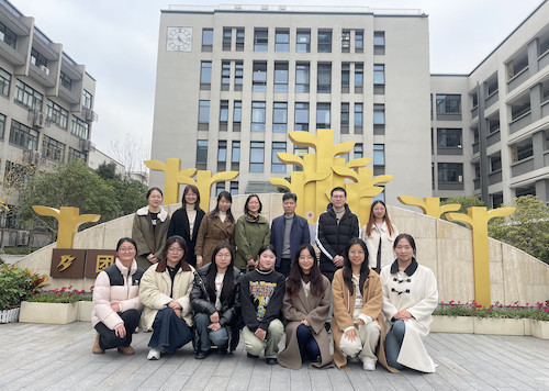 mmexport1701843469852 mmexport1701843469852