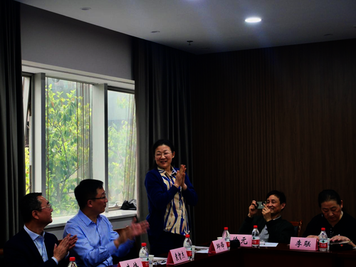 邱锋老师发言 邱锋老师发言